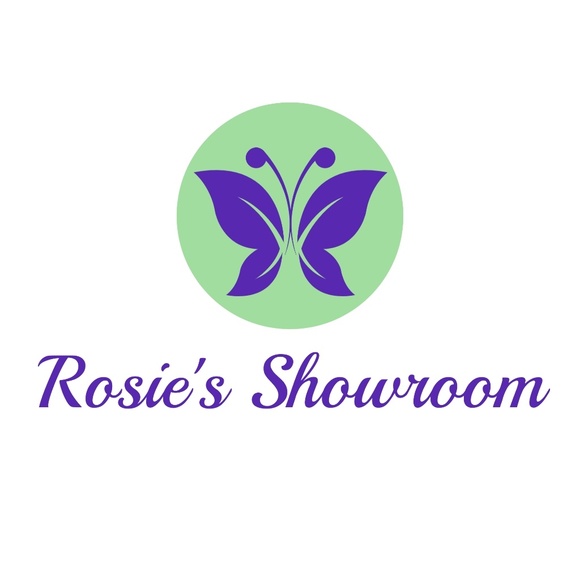 Meet your Posher, Rosie - Picture 2 of 3